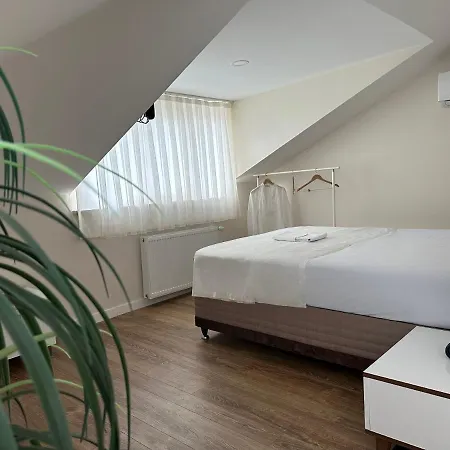 3+2 House * Istanbul